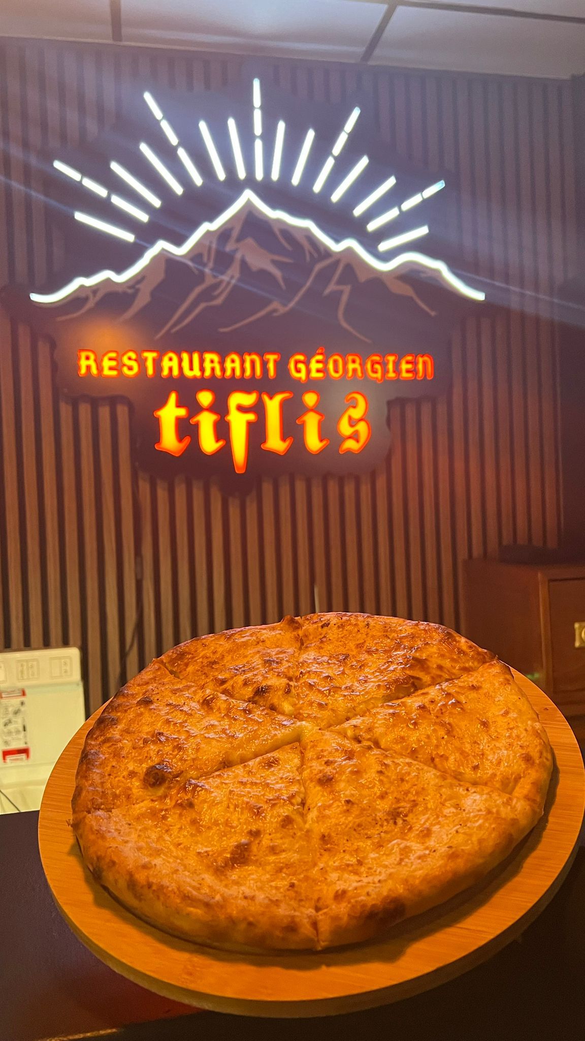 Khachapuri megruli